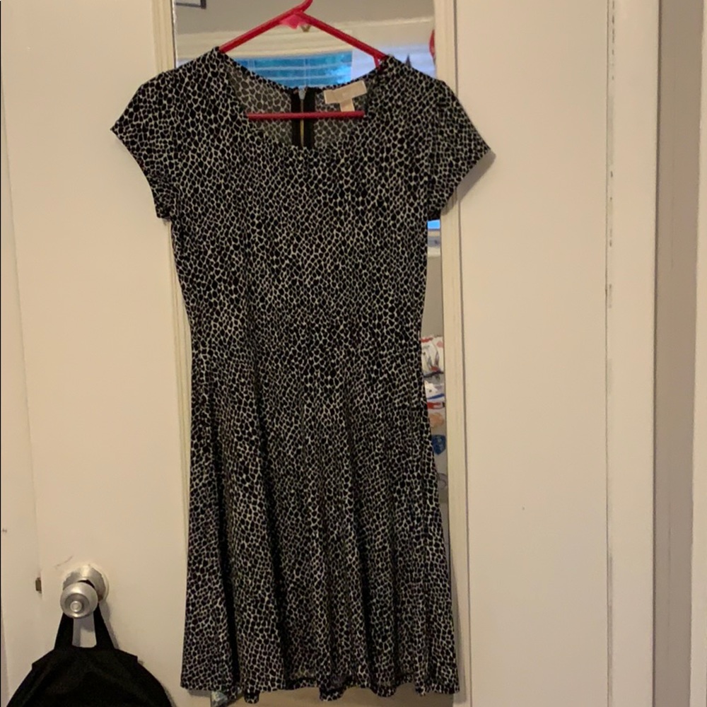 Business casual dress